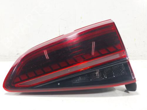 right-tailgate-light-vw-golf-vii-5g1-bq1-be1-be2-2012-2013-2014-2015-2016-2017-2018-2019-2020-2021-32439866 main image