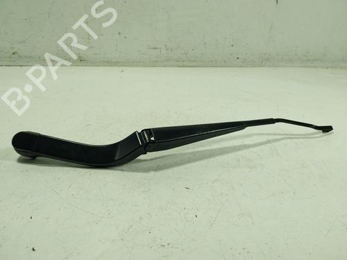 front-windshield-wiper-arm-land-rover-discovery-sport-l550-2014-33534704 main image