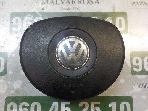 Used Driver airbag Driver airbag VW TOURAN (1T1, 1T2) 2.0 TDI 16V (140 hp) 3857698 3857698