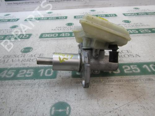 Used Brake master cylinder Brake master cylinder SEAT EXEO ST (3R5) 2.0 TDI (143 hp) 3990381 3990381