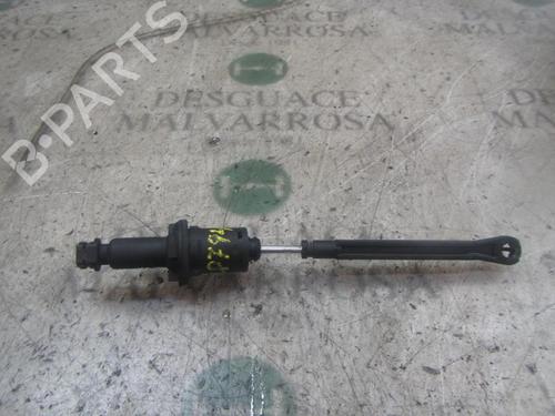 Used Clutch slave cylinder PEUGEOT 308 I (4A_, 4C_) 1.6 HDi (90 hp) 14273935
