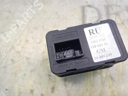Left front window switch OPEL MERIVA A MPV (X03) 1.3 CDTI (E75) | BP3809455I27 