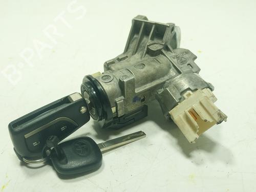Used Electronic module TOYOTA YARIS (_P13_) 1.5 (NSP131_) (112 hp) 28214721