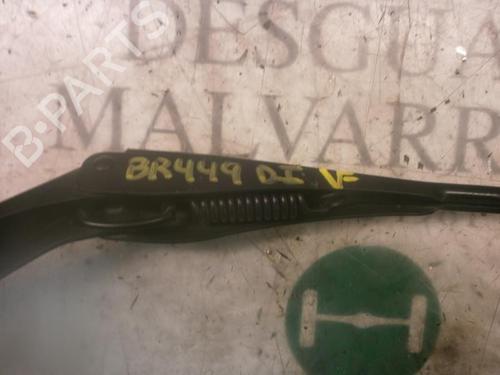 Front windshield wiper arm BMW 1 (E87) 118 d | BP3801821C143