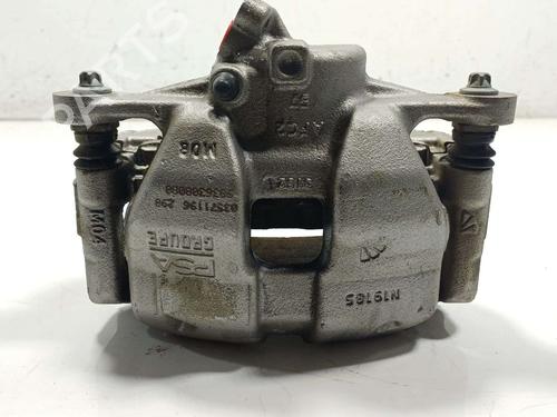 Used Right front brake caliper Right front brake caliper 38075997 38075997