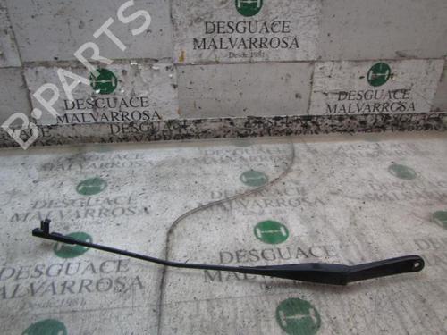 Used Front windshield wiper arm FORD FOCUS II Turnier (DA_, FFS, DS) 1.8 TDCi (115 hp) 3836501