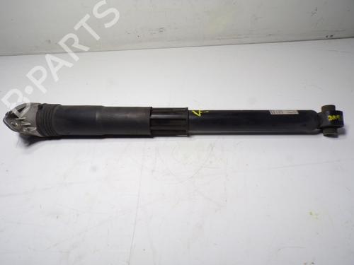 Used Right rear shock absorber Right rear shock absorber VW GOLF VII (5G1, BQ1, BE1, BE2) 1.5 TSI (150 hp) 12261766 12261766