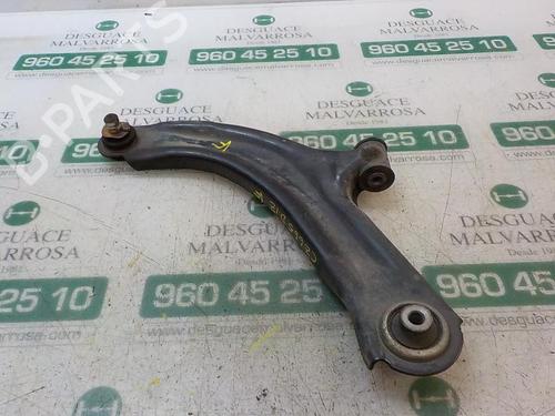 Used Left front suspension arm RENAULT CLIO III (BR0/1, CR0/1) 1.2 16V (BR02, BR0J, BR11, CR02, CR0J, CR11) (75 hp) 3872222