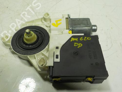 Used Right front window motor Right front window motor VW TIGUAN (5N_) 2.0 TDI (140 hp) 15839716 15839716