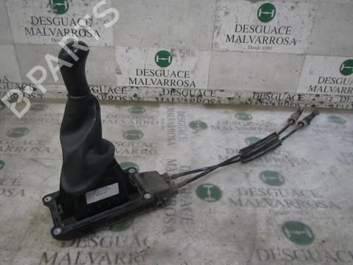 Used Gear lever Gear lever DACIA LOGAN (LS_) 1.5 dCi (LS0K) (68 hp) 7410528 7410528