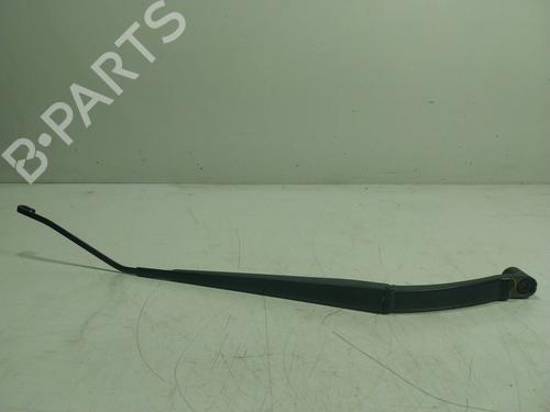 front-windshield-wiper-arm-renault-kadjar-ha_-hl_-2015-24468095 main image