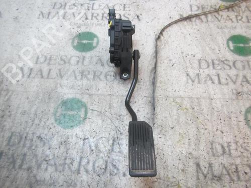 Used Pedal NISSAN PRIMERA Hatchback (P12) 2.2 Di (126 hp) 3845471