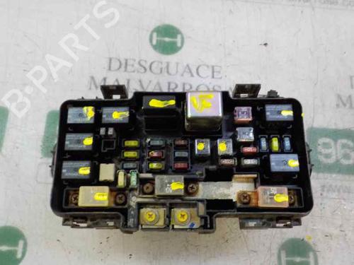 Used Fuse box Fuse box HONDA CIVIC VII Hatchback (EU, EP, EV) 1.6 i (EP2, EU8, EU6) (110 hp) 3745639 3745639