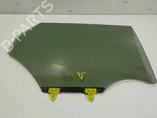 rear-right-door-window-renault-kadjar-ha_-hl_-12-tce-130-hlmr-823008201r-2015-17185100 main image