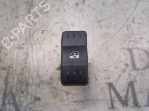 Used Right front window switch Right front window switch DACIA LOGAN (LS_) 1.5 dCi (LS0K) (68 hp) 3795022 3795022