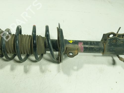 Used Left front shock absorber TOYOTA YARIS (_P13_) 1.5 Hybrid (NHP130_, NHP130) (101 hp) 32473962