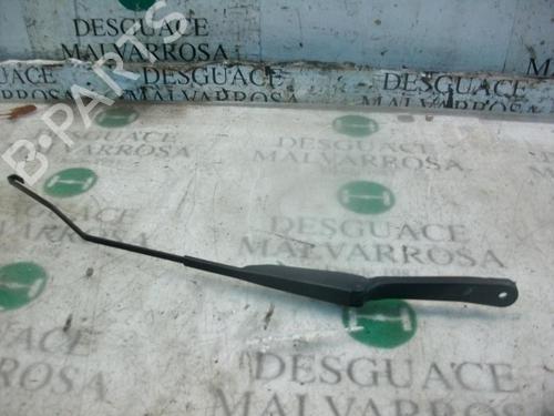 Used Front windshield wiper arm Front windshield wiper arm CITROËN BERLINGO / BERLINGO FIRST MPV (MF_, GJK_, GFK_) 2.0 HDI 90 (MFRHY) (90 hp) 3750752 3750752