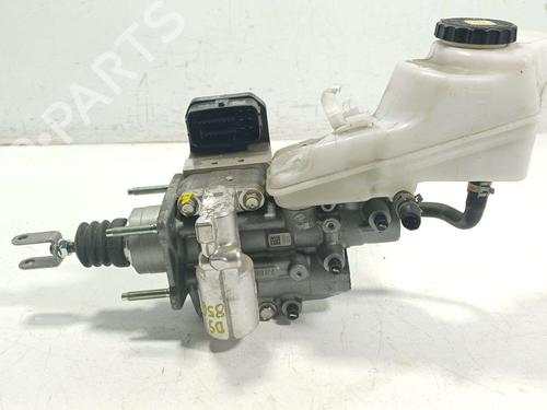 servo-brake-toyota-corolla-estate-_e21_-2019-37172920 main image