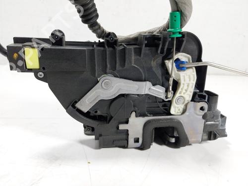 Front right lock MERCEDES-BENZ VITO Van (W447) 114 CDI (447.601, 447.603, 447.605) | BP15962940C97 