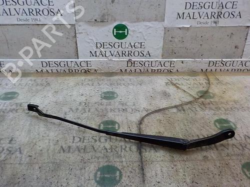 front-wipers-mechanism-citroen-ds4-nx_-6429je-2011-2012-2013-2014-2015-3847729 main image