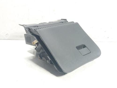 Used Glove box Glove box NISSAN JUKE (F15) 1.5 dCi (110 hp) 31800762 31800762