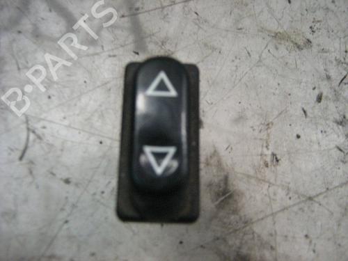 Used Left rear window switch Left rear window switch PEUGEOT 106 I (1A, 1C) [1991-1996] 3777101 3777101