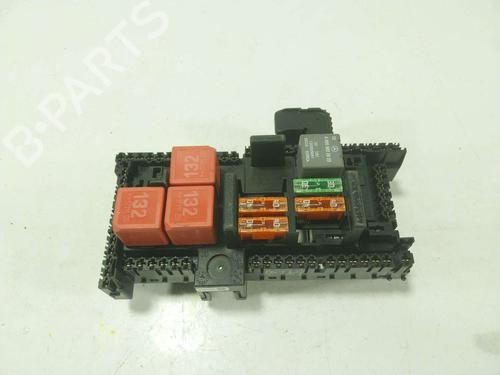 Used Fuse box Fuse box 38314293 38314293