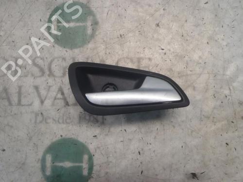 Used Rear right interior door handle Rear right interior door handle FORD FOCUS III Turnier 1.6 TDCi (115 hp) 3807250 3807250