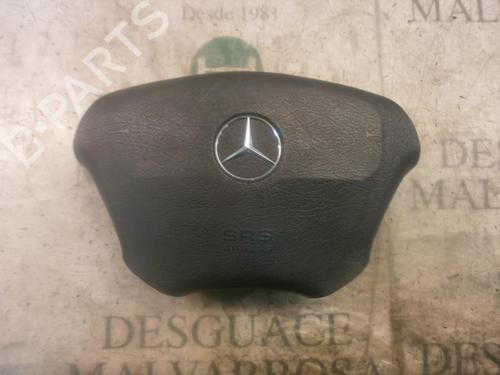 Used Driver airbag MERCEDES-BENZ M-CLASS (W163) ML 400 CDI (163.128) (250 hp) 3803005