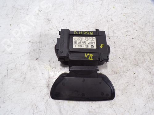 Used Electronic module BMW 5 (E60) 525 d (177 hp) 8416386