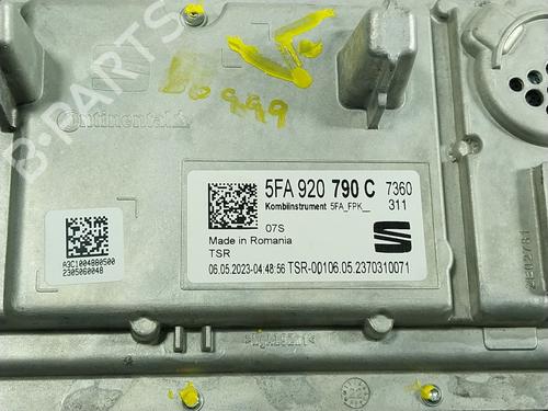 Cockpit SEAT LEON Sportstourer (KL8, KLD)  | BP20341826C47 