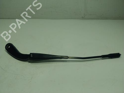 Used Front windshield wiper arm BMW 3 (F30, F80) [2011-2018]  18734163