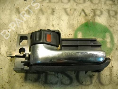 Used Front left interior door handle TOYOTA COROLLA (_E12_) 1.4 D (NDE120_, NDE120R) (90 hp) 4021782