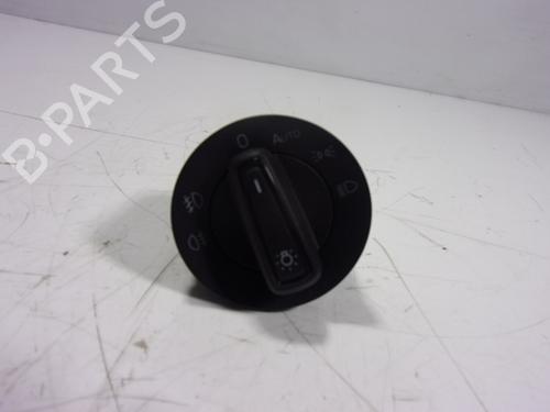 Used Headlight switch Headlight switch SKODA KODIAQ I (NS6, NS7, NV7) [2016-2026] 10539600 10539600