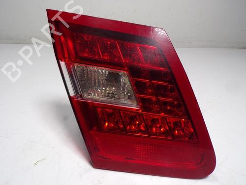 Used Left tailgate light Left tailgate light MERCEDES-BENZ E-CLASS (W212) E 220 CDI / BlueTEC (212.001, 212.002) (170 hp) 12563890 12563890