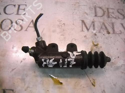 Used Clutch slave cylinder Clutch slave cylinder TOYOTA AVENSIS (_T25_) 2.0 D-4D (ADT250_, ADT250R) (126 hp) 14264232 14264232