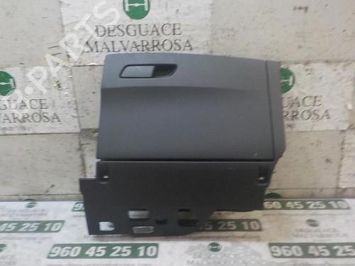 Used Glove box Glove box AUDI A4 B9 (8W2, 8WC) 2.0 TDI (150 hp) 4001922 4001922