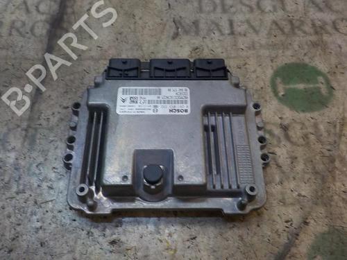 Used Engine control unit (ECU) PEUGEOT 308 I (4A_, 4C_) 1.6 HDi (109 hp) 3851638
