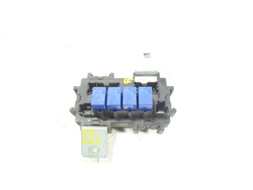 Used Fuse box Fuse box RENAULT KOLEOS I (HY_) 2.0 dCi (HY0K) (150 hp) 7235630 7235630