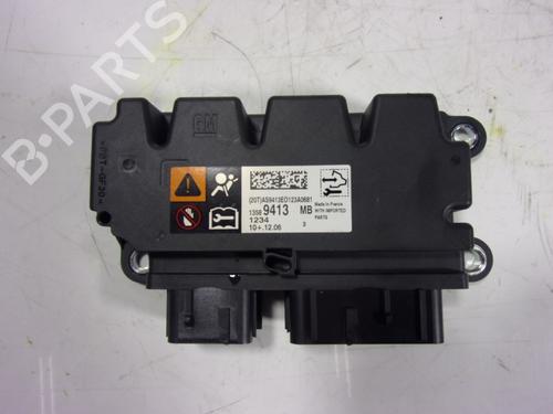 Airbag module OPEL ASTRA J (P10) [2009-2016]  11190453