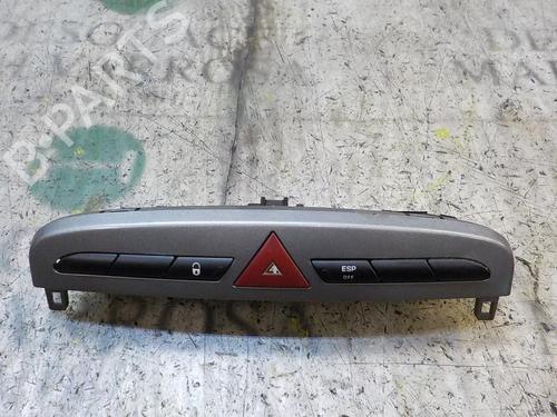Used Warning switch PEUGEOT 308 I (4A_, 4C_) 1.6 HDi (109 hp) 3854996