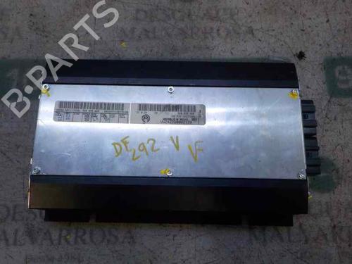 Used Electronic module Electronic module VW PHAETON (3D1, 3D2, 3D3, 3D4, 3D6, 3D7, 3D8, 3D9) 5.0 V10 TDI 4motion (313 hp) 6681706 6681706