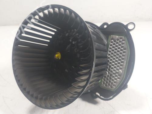 heater-blower-motor-renault-megane-iv-saloon-272103243r-f7169009-2016-20480416 main image