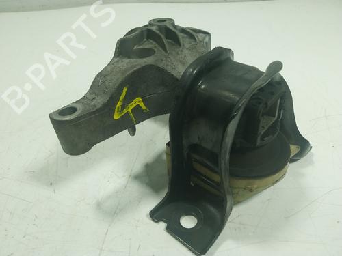 Used Engine mount DACIA DUSTER (HS_) 1.5 dCi (HSAJ) (90 hp) 17608787