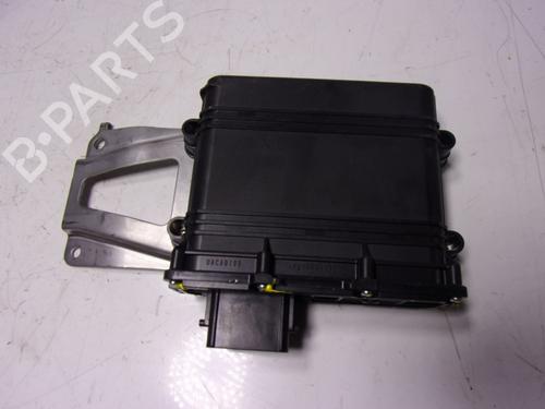 Used Electronic module Electronic module TOYOTA YARIS (_P21_, _PA1_, _PH1_) 1.5 Hybrid (MXPH11) (92 hp) 15887640 15887640
