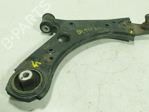 Used Right front suspension arm FIAT TIPO Hatchback (356_, 357_) 1.0 (357HXN1A) (101 hp) 31089544