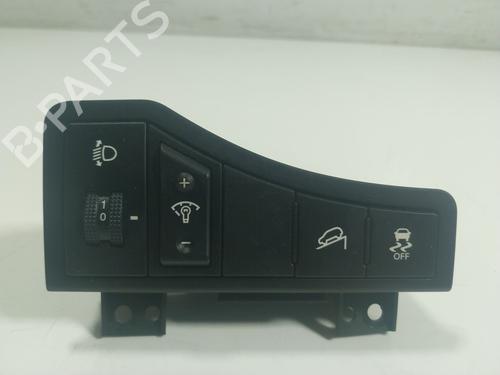 Used Switch Switch KIA SPORTAGE III (SL) 1.7 CRDi (116 hp) 17968690 17968690