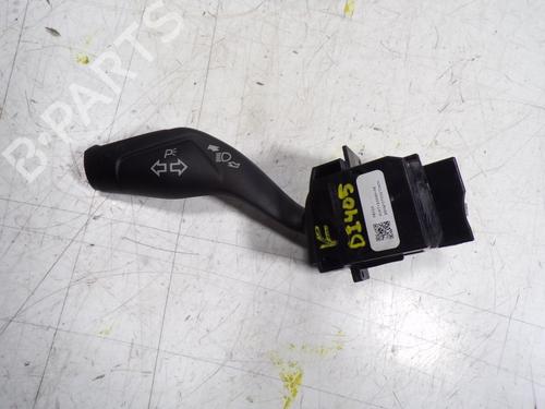Used Steering column stalk Steering column stalk FORD FOCUS III 1.6 TDCi (115 hp) 8818913 8818913