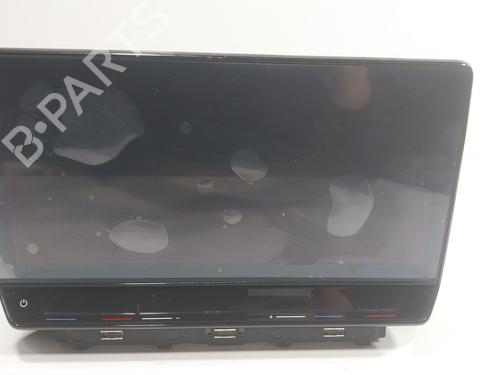 Used Display monitor Display monitor SEAT LEON Sportstourer (KL8, KLD) 1.5 eTSI (150 hp) 32988246 32988246