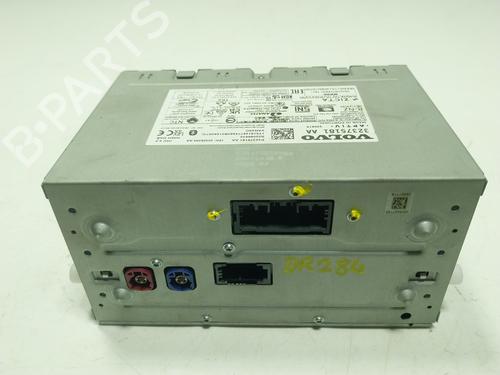 Used Radio Radio VOLVO XC60 II (246) D4 Polestar (200 hp) 27624862 27624862